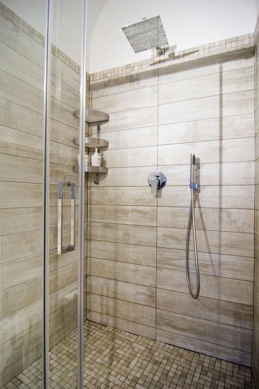 Apollo Home Катания Экстерьер фото