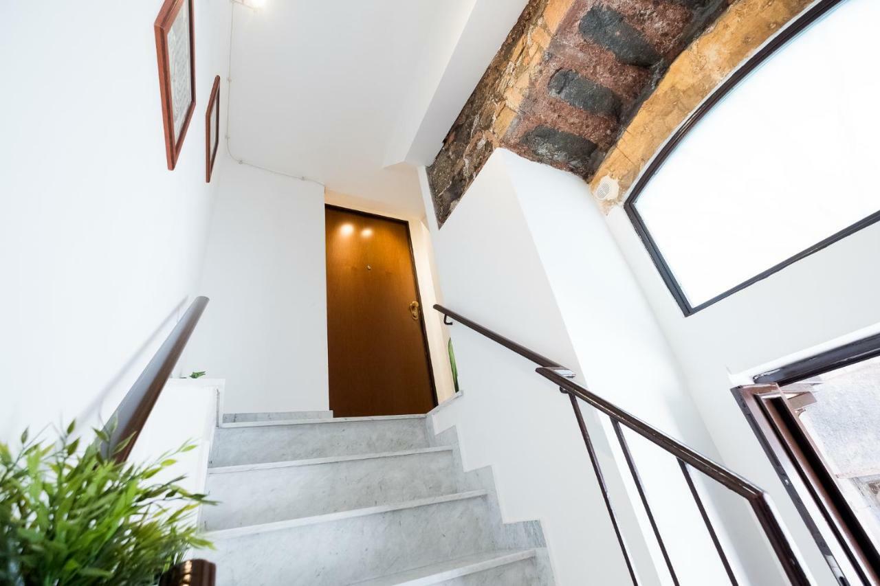 Apollo Home Катания Экстерьер фото